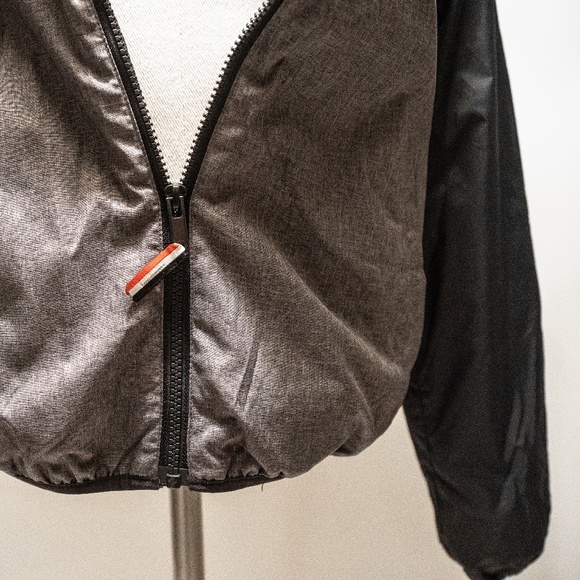 H & M BOY'S FLEECE LINED HOODED WINDBREAKER - Picture 5 of 9